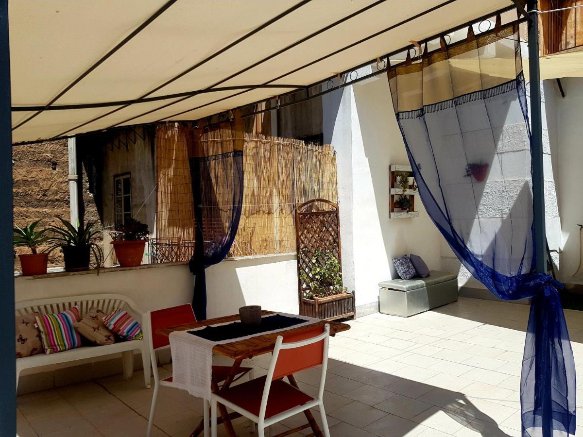 Dietro Il Massimo Guest house